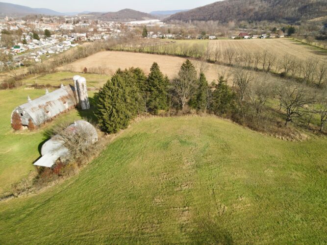 Acres of debate — Obtaining Stowell Farm land a source of controversy ...
